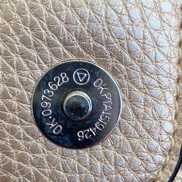 CO LAB Golden purse with inside leopard zip and snap closure. - Picture 13 of 16